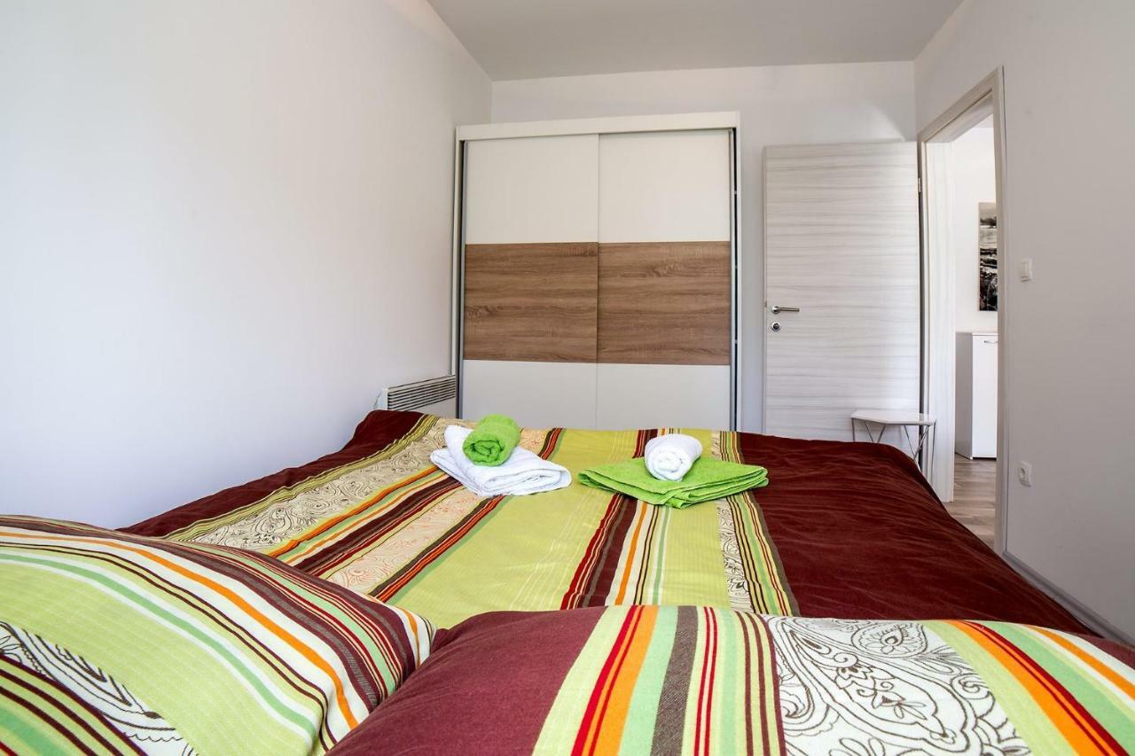 Studio Apartman Nina Apartment ริเยกา ภายนอก รูปภาพ