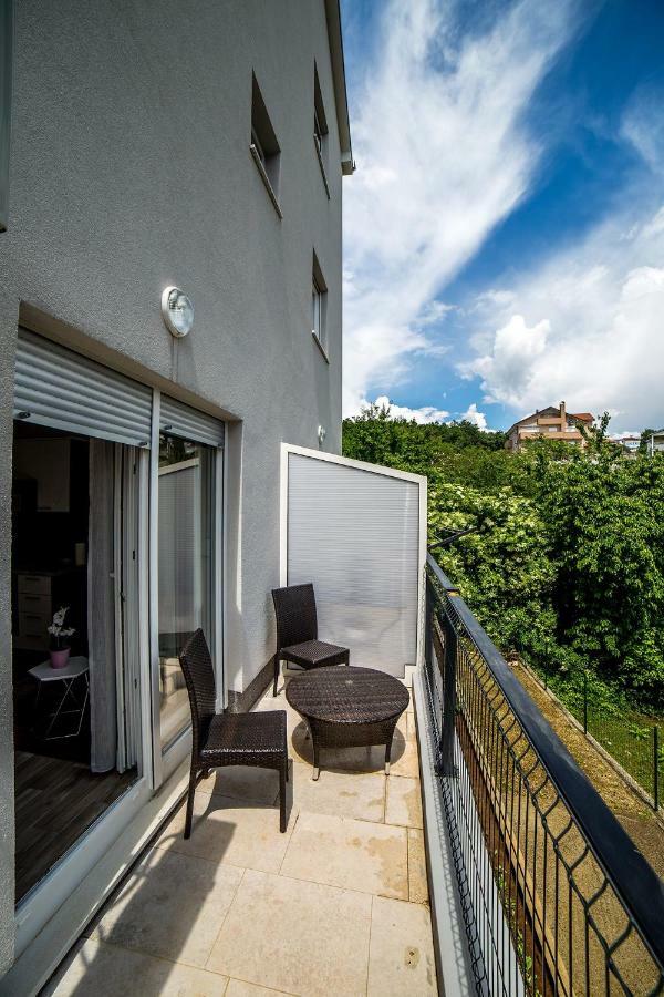 Studio Apartman Nina Apartment ริเยกา ภายนอก รูปภาพ